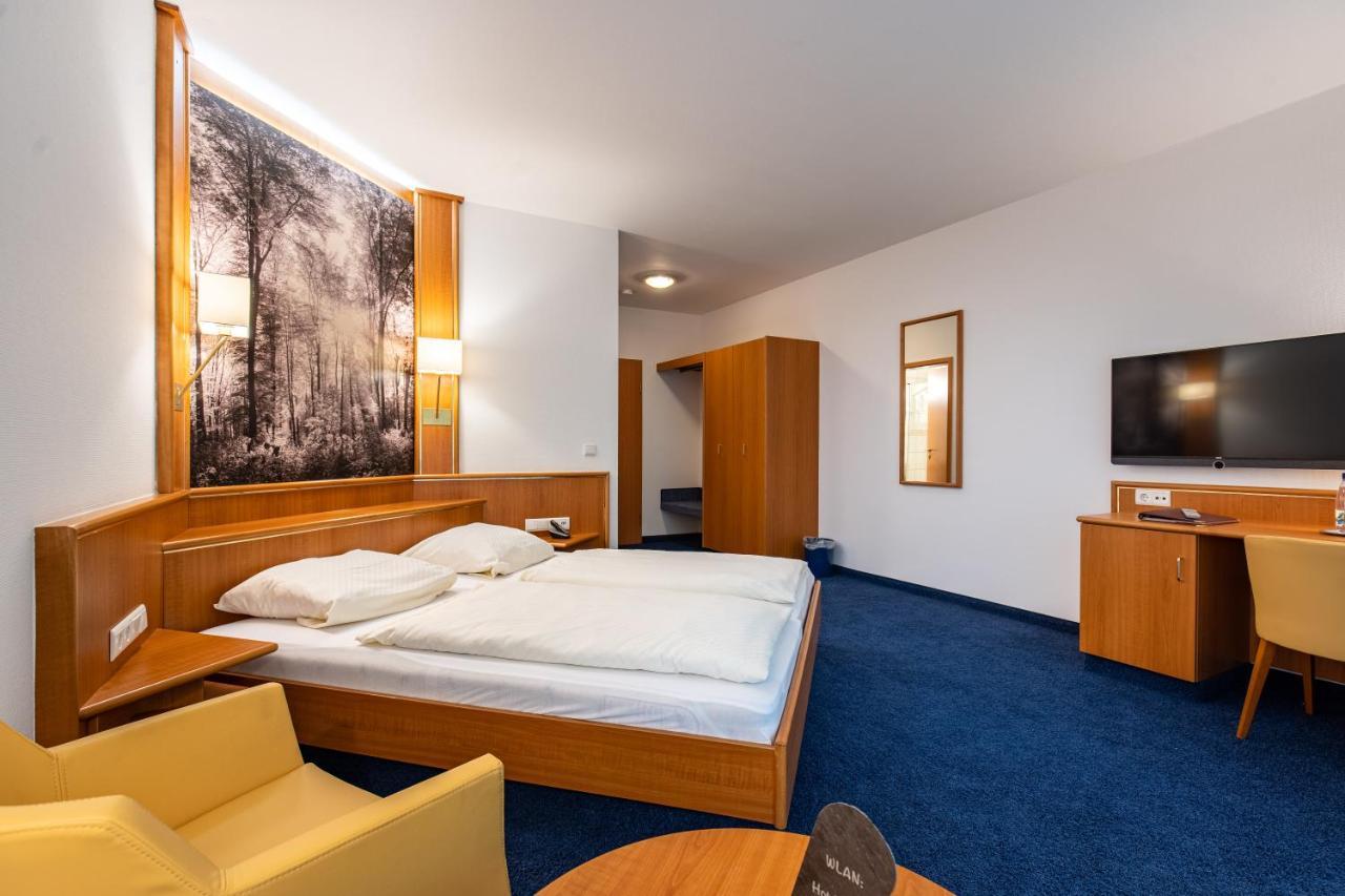 Hotel-Gasthof Huettensteinach Sonneberg Extérieur photo